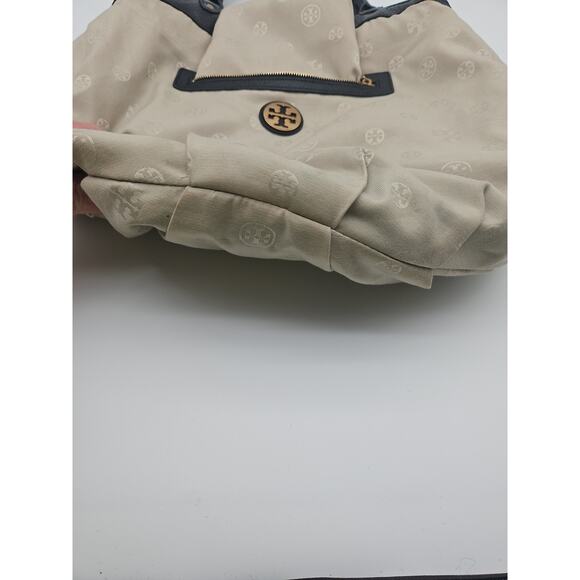 TORY BURCH Dakota Shoulder Bag Hobo Satchel Magnetic Fringe 22 x 17 - Picture 8 of 16